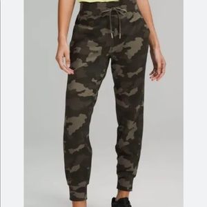Lululemon Ready To Rulu HR Jogger Camo Camofladge